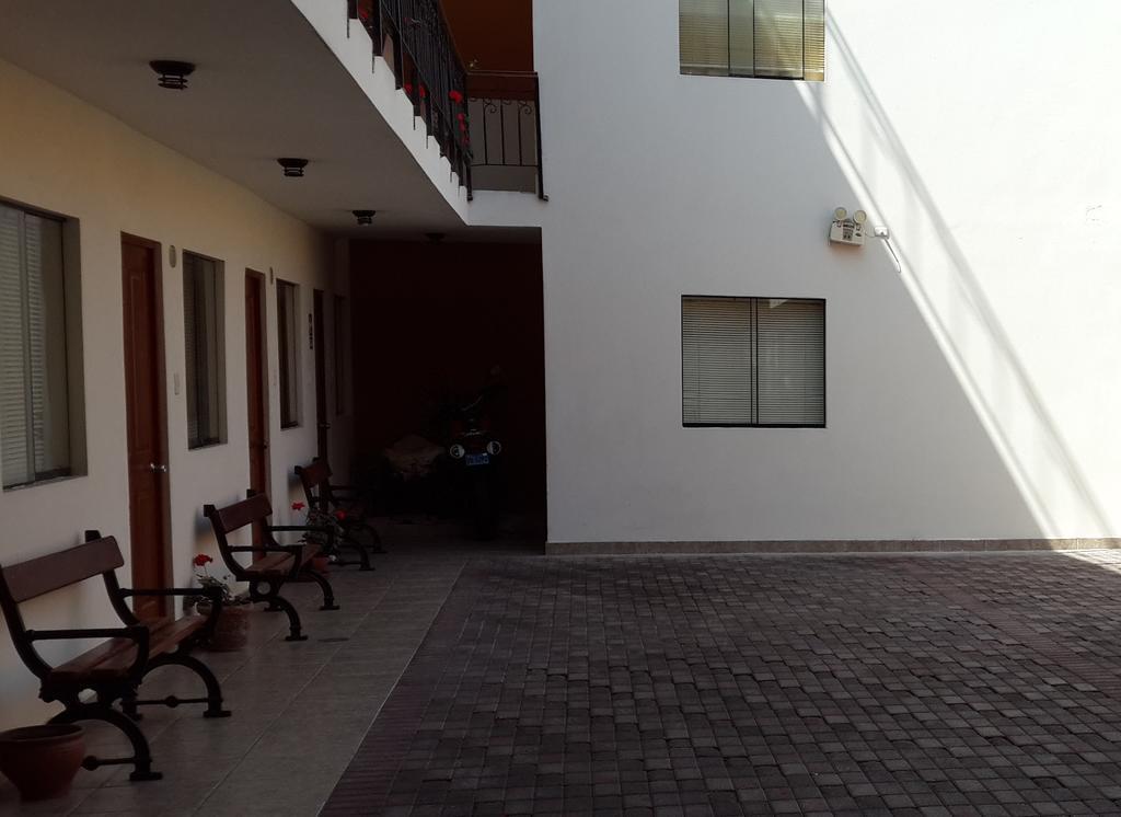 Hostal La Casona Pisco Exterior photo