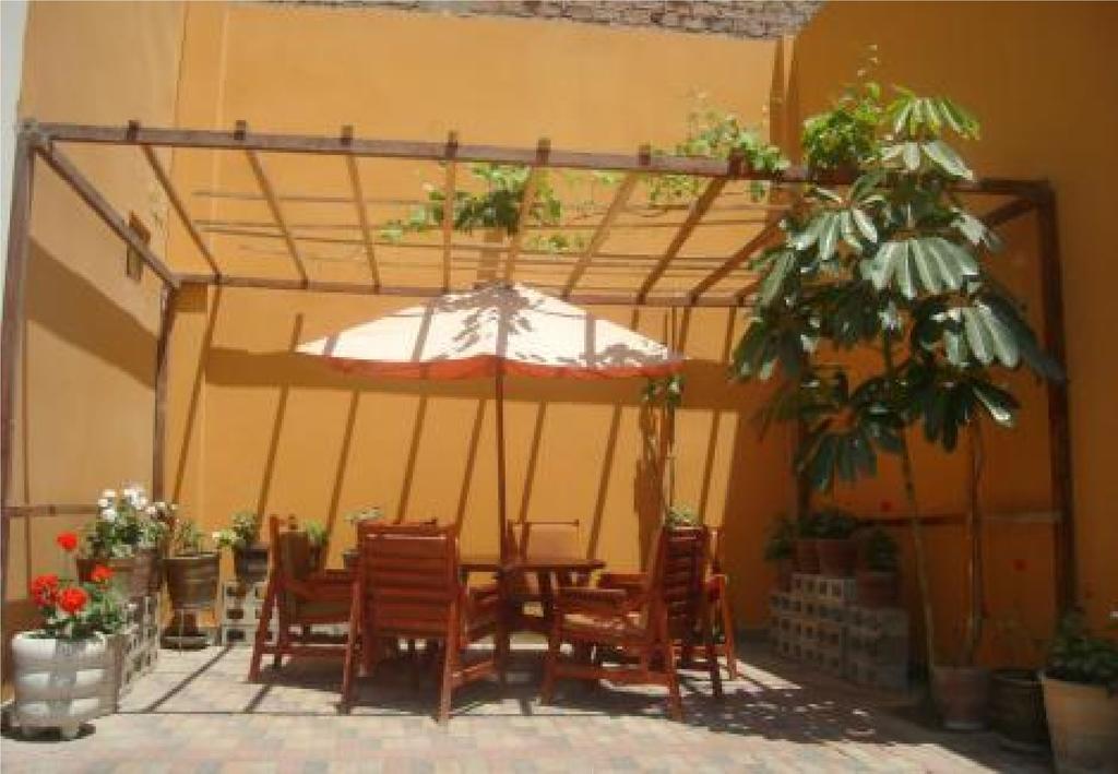 Hostal La Casona Pisco Exterior photo